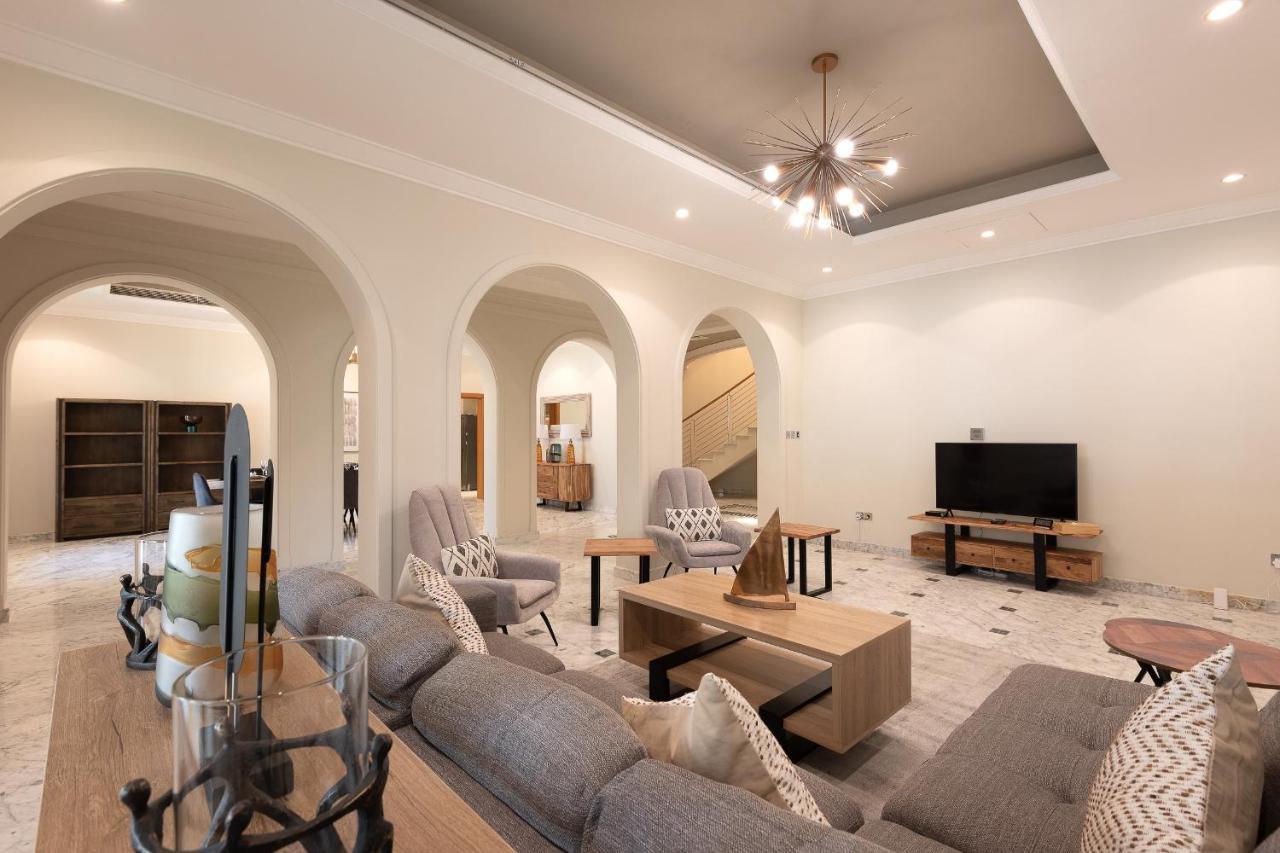 Maison Privee - Prvt Pool & Beach! In Luxury Palm Jumeirah Villa Dubai Exterior photo